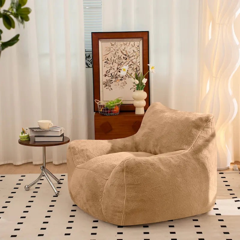 Poltrona a sacco in ecopelliccia con supporto per la schiena, imbottitura in schiuma sminuzzata ad alta densità e design versatile