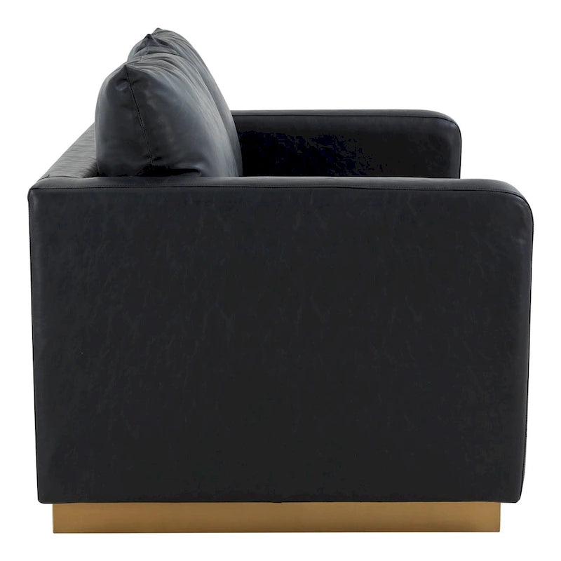 Causeuse moderne en cuir avec base dorée et coussins