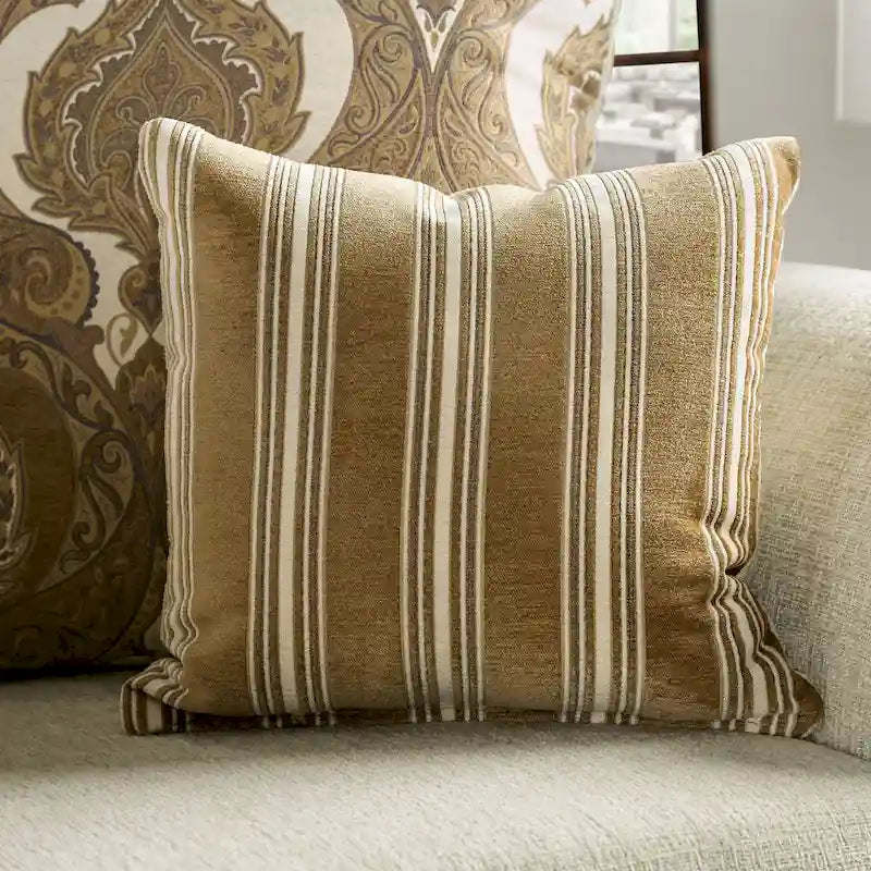 Traditional Cream Chenille Upholstered Rolled Arms Sofa