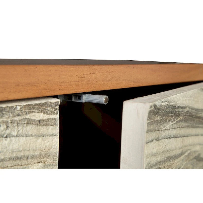 Credenza con apertura a pressione, vano contenitore nascosto e finitura moderna